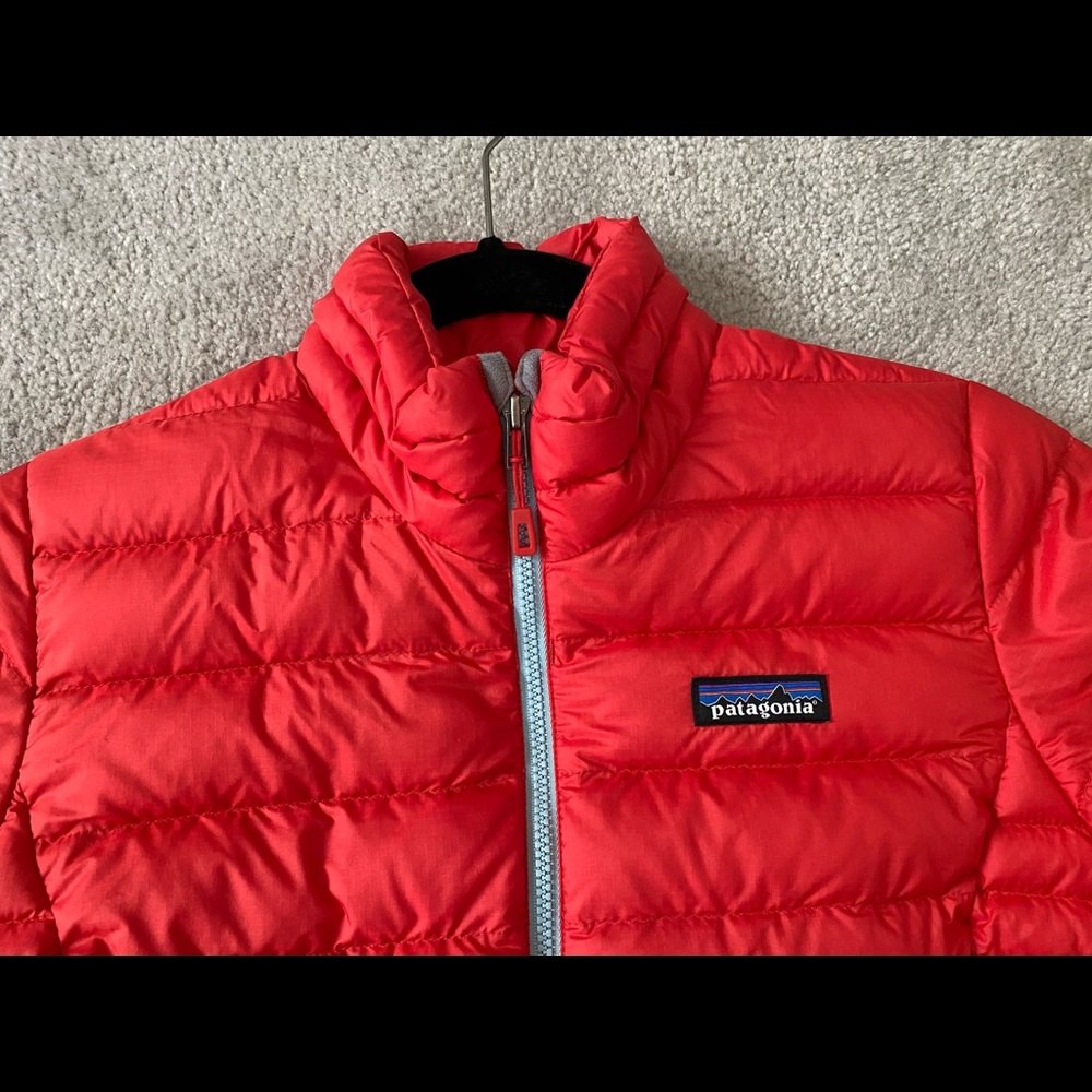 Patagonia down jacket size XS
